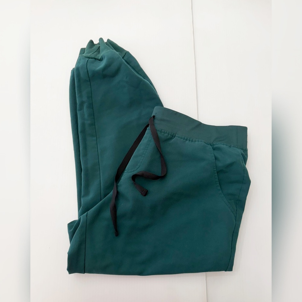 FIGS Forest Green Zamora Jogger Scrub Pants - LP